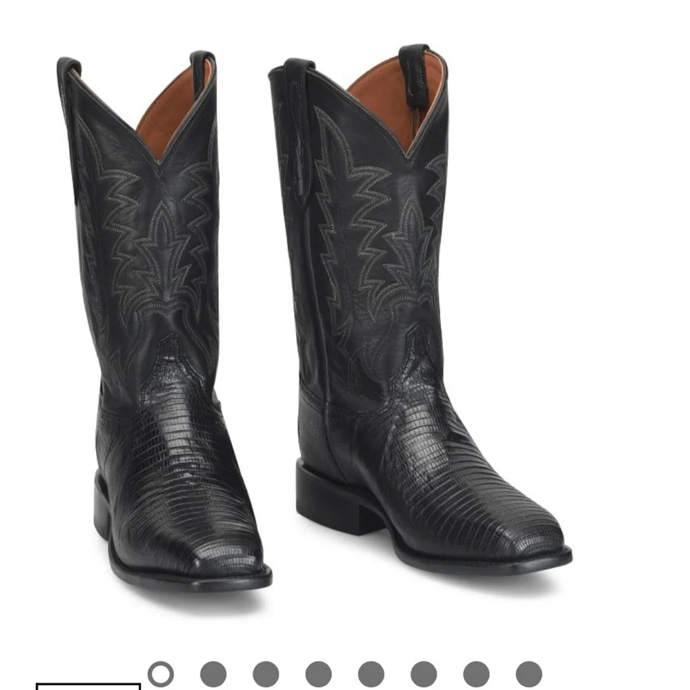Justin Boots Black Leather Western Boots. - Picture 1 of 6